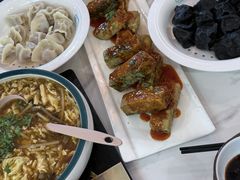 -百味饺子城•海鲜家常菜(秦皇岛店)