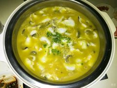 -酸婆娘重庆菜(紫竹路店)