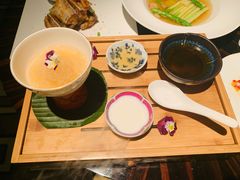 燕窝-运·中餐厅(成都华尔道夫酒店)