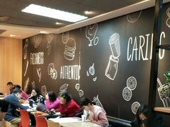 大堂-麦当劳(团结湖店)