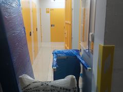 -安东易迷你自助仓储寄存仓库(杨浦店)