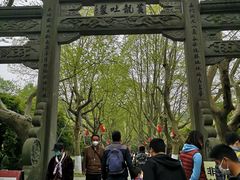 -杭州黄龙洞