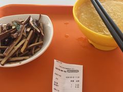 -六和餐饮(东城根店)