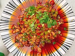 鲜椒叮叮兔-罗妈砂锅(四川成都奎星楼店)