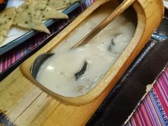 竹筒山珍汤-香巴拉云南餐厅(华莱坞店)