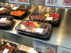 -盒马X会员店(王府井奥莱UP TOWN店)