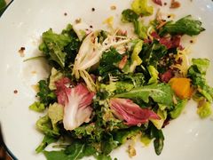 亚麻籽藜麦大虾沙拉-COMMUNE幻师(五角场店)