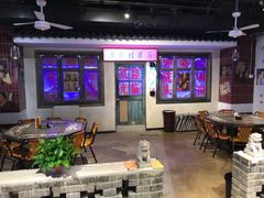 大堂-马路牙子地桌烤肉(工体店)