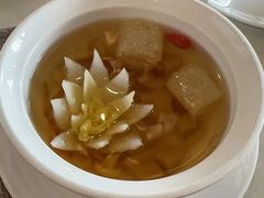 -丽晶美庐·玉兰餐厅