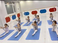 -艺彩童馨舞蹈培训学校(西湖道校区)