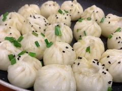 特色金牌拇指生煎包-梦都海鲜酒家(万达广场江桥店)