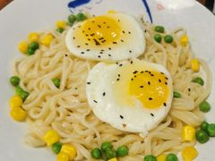 双溏心蛋炸酱面-中国凉都黄牛肉馆(杭州总店)