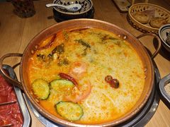 -洱火云南酸菜牛肉火锅(石景山当代商城店)