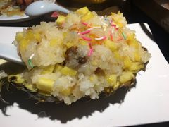 -黄泥岗·地道湖北菜(奥特莱斯店)