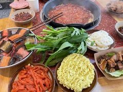 -赵美丽·重庆社区火锅·直营店(火车东站·中豪国际店)