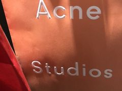 -Acne Studios(芮欧百货店)