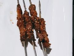 -三个大叔烤羊肉串·歌手驻唱·碳烤鲜肉(西三旗店)