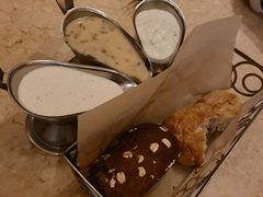-The Cheesecake Factory(baldwin avenue)