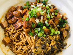 -佬钱湾仔(衣裳街店)