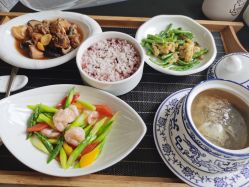 -明宇集团·积木枝芽母婴健康管理中心(天府店)