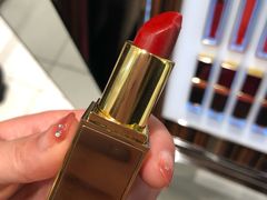 -文艺复兴百货(米兰大教堂广场店)