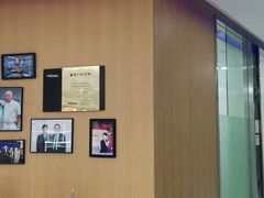 -雅悦齿科(顾村公园店)