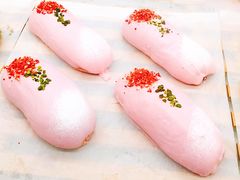 草莓啵啵包-奈雪的茶(市百一店)