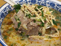 -八百里牛肉汤(盖饭·锅贴·万象城店)