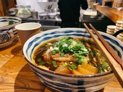 香辣牛腩面-食之六七·面(朝阳大悦城店)