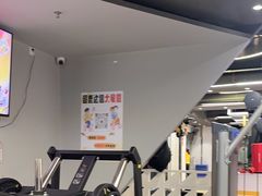 -超鹿运动(达信大厦店)