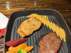 牛排拼鸡排-祖母的魔法厨房(华北商厦店)