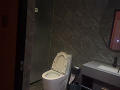 -臻享足道·HIFI影院足疗·泡浴SPA(成华店)
