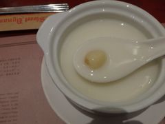 莲子杏仁茶-糖朝(尖沙咀店)