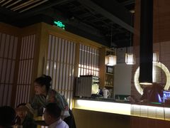 等位区-本寻烧肉酒场(双井店)