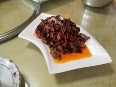 -兔行天下-鸿鹤鲜锅兔(中海国际店)