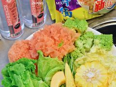 -张哞哞·鲜切牛肉自助火锅(高德置地店)