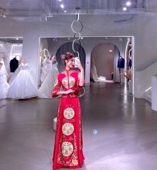 -艾米丽婚纱礼服