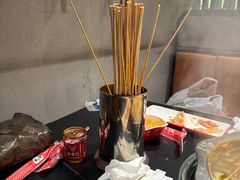 -牛串门串串香(东直门簋街总店)