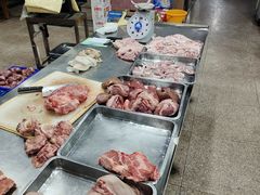 -标记美食新鲜猪杂(兴南大道店)