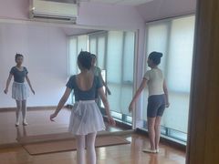 -好莱坞音乐进修学校(四川北路校区)