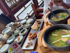 -桥香园过桥米线(国贸店)
