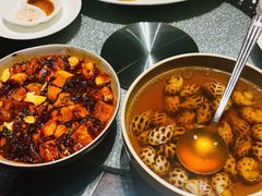 古越陈酿煮花螺-杭州西子湖四季酒店·金沙厅