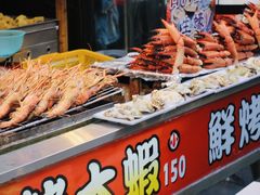 -六合夜市