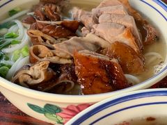 -香辉食馆(新兴路店)