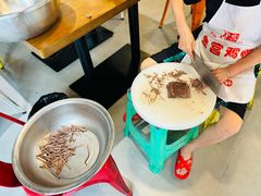 -邱金小炒·30 年盐帮江湖菜(自贡店)