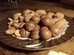 坚果-BUND·FIVE外滩5号(天际店)