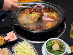 -小饕荟雅安贡椒鱼鲜馆(广福桥店)