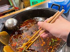 -鸿顺老铁锅美蛙鱼府(解放碑店)