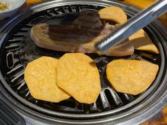 -唯成•韩国炭火烤肉 유성고기