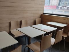 -麦当劳(乳山路店)